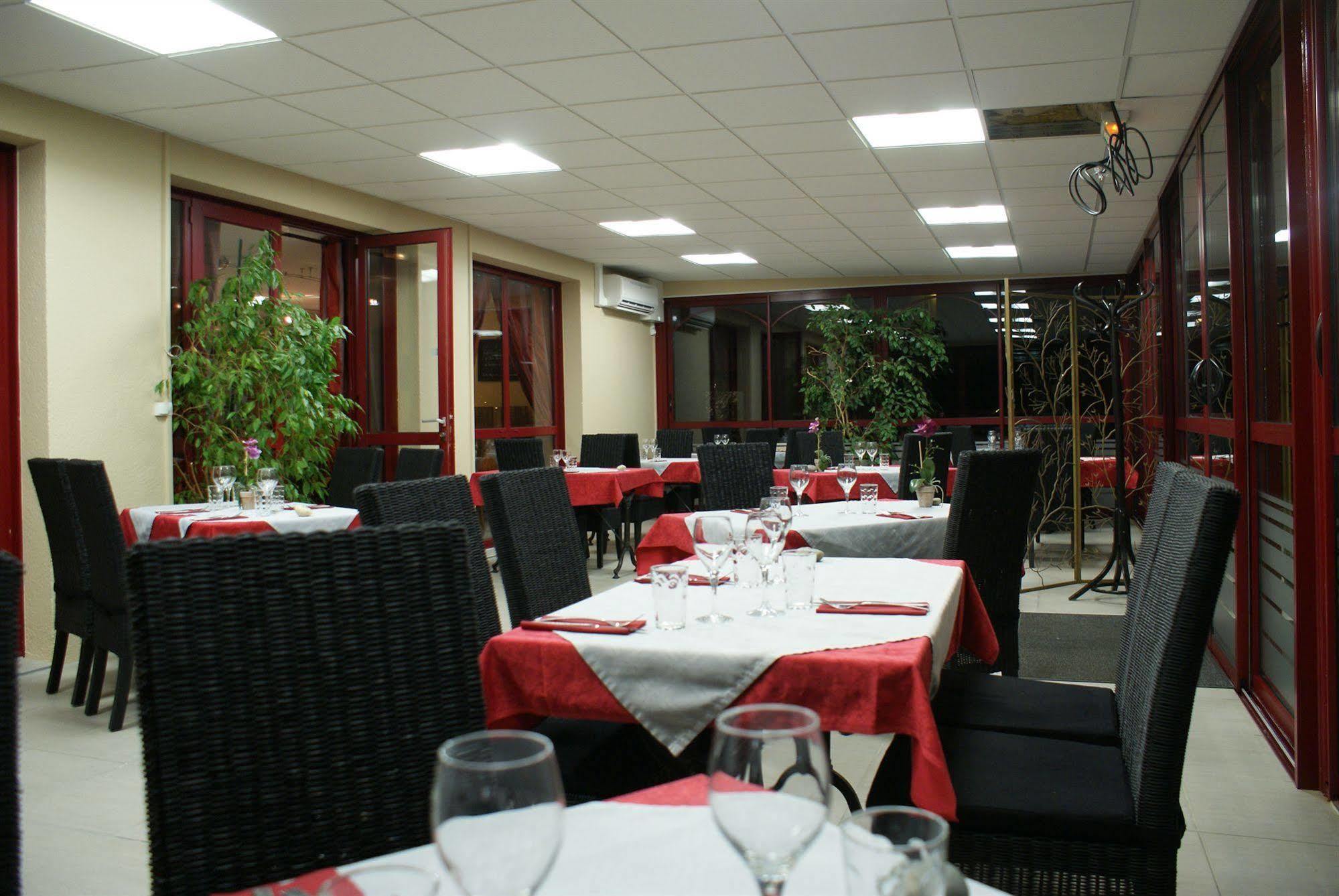 Hotel Du Parc Limoges & Restaurant "Le Temps D'Une Pause" Exterior foto